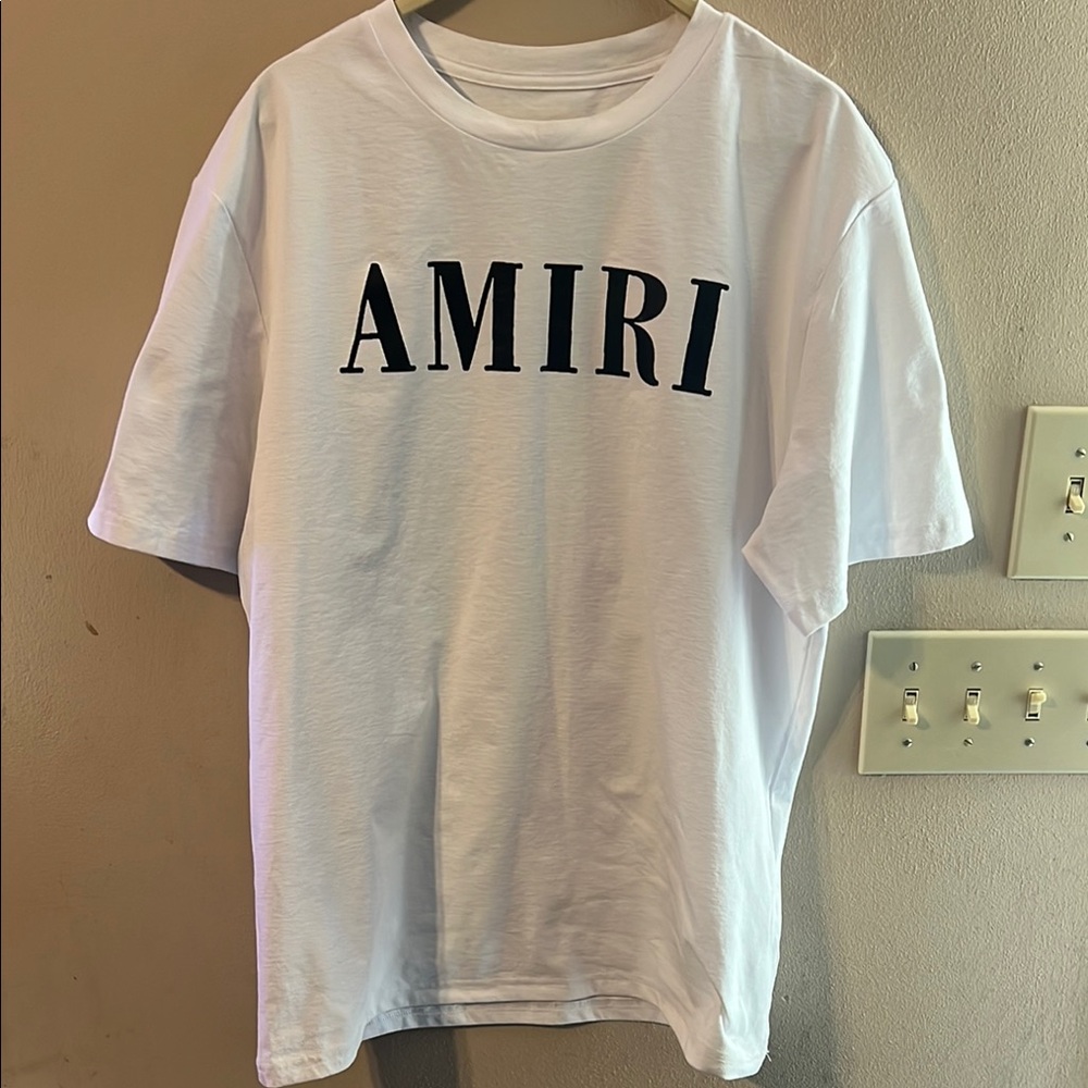 NON-BRANDED AM LOGO SHIRT SIZE XL